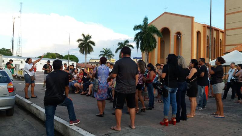 Professores da UEA, UFAM e da educação da rede estadual realizam manifestação