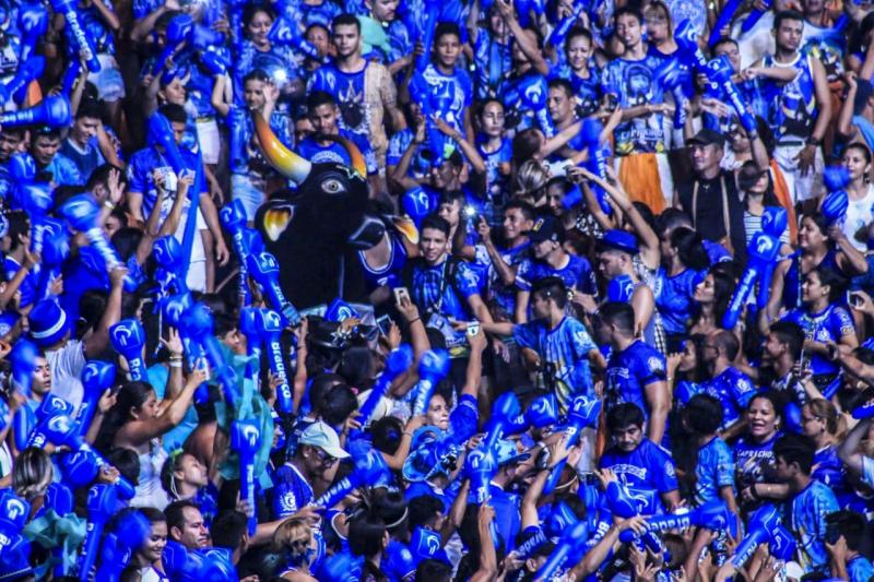 Boi Caprichoso realiza noite da galera oito vezes campeã do festival com Jr Paulain