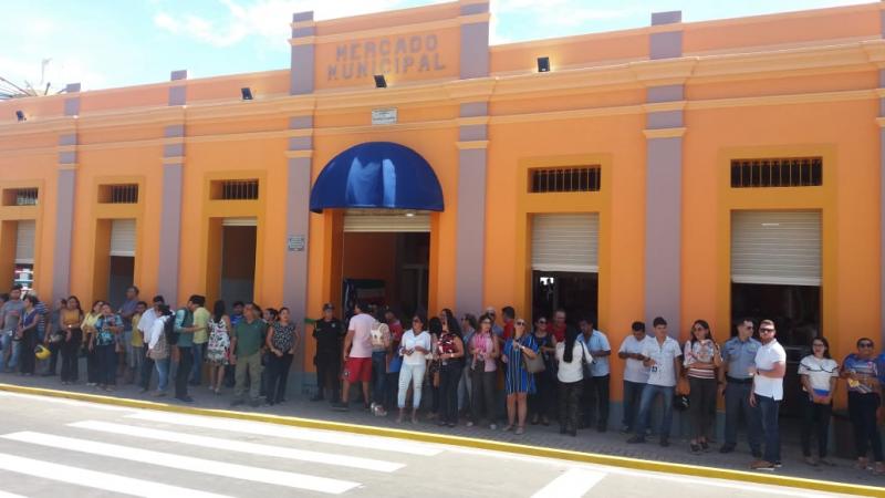 Mercado Municipal de Parintins é reinaugurado aliando modernidade e tradição