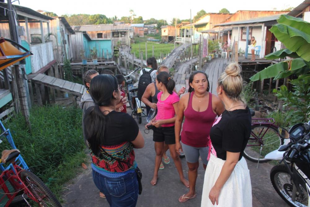 Vereadora Nêga Alencar cobra manutenção de ponte na rua Itacoatiara Vereadora Nêga Alencar cobra manutenção de ponte na rua Itacoatiara
