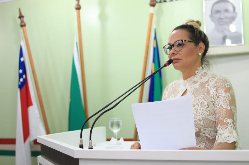 Nêga Alencar solicita instalação de redutor de velocidade na Rua Romualdo Corrêa, no Itaúna Nêga Alencar solicita instalação de redutor de velocidade na Rua Romualdo Corrêa, no Itaúna