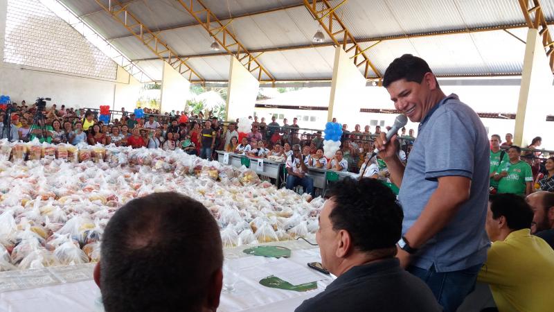 SOS Enchente: 1000 famílias são beneficiadas com cestas básicas arrecadadas na Festa dos Visitantes 