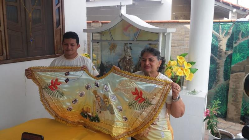 Manto oficial de Nossa Senhora do Carmo é apresentado nesta quarta-feira (10)