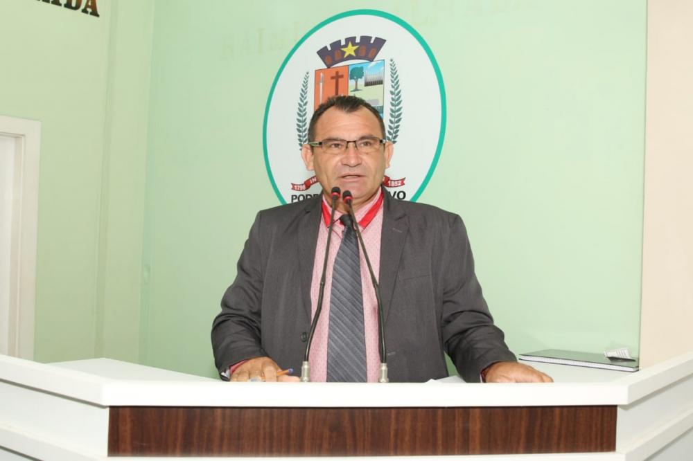 Afonso Caburi destaca o trabalho do poder executivo no atendimento de requerimentos de seu gabinete em benefício à zona rural Afonso Caburi destaca o trabalho do poder executivo no atendimento de requerimentos de seu gabinete em benefício à zona rural