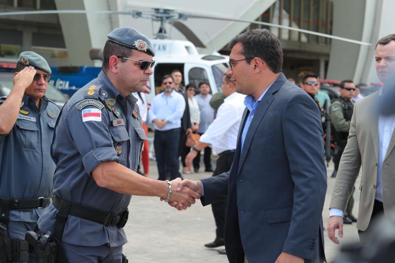 Wilson Lima entrega 24,7 mil em equipamentos para reforçar a segurança na capital e no interior