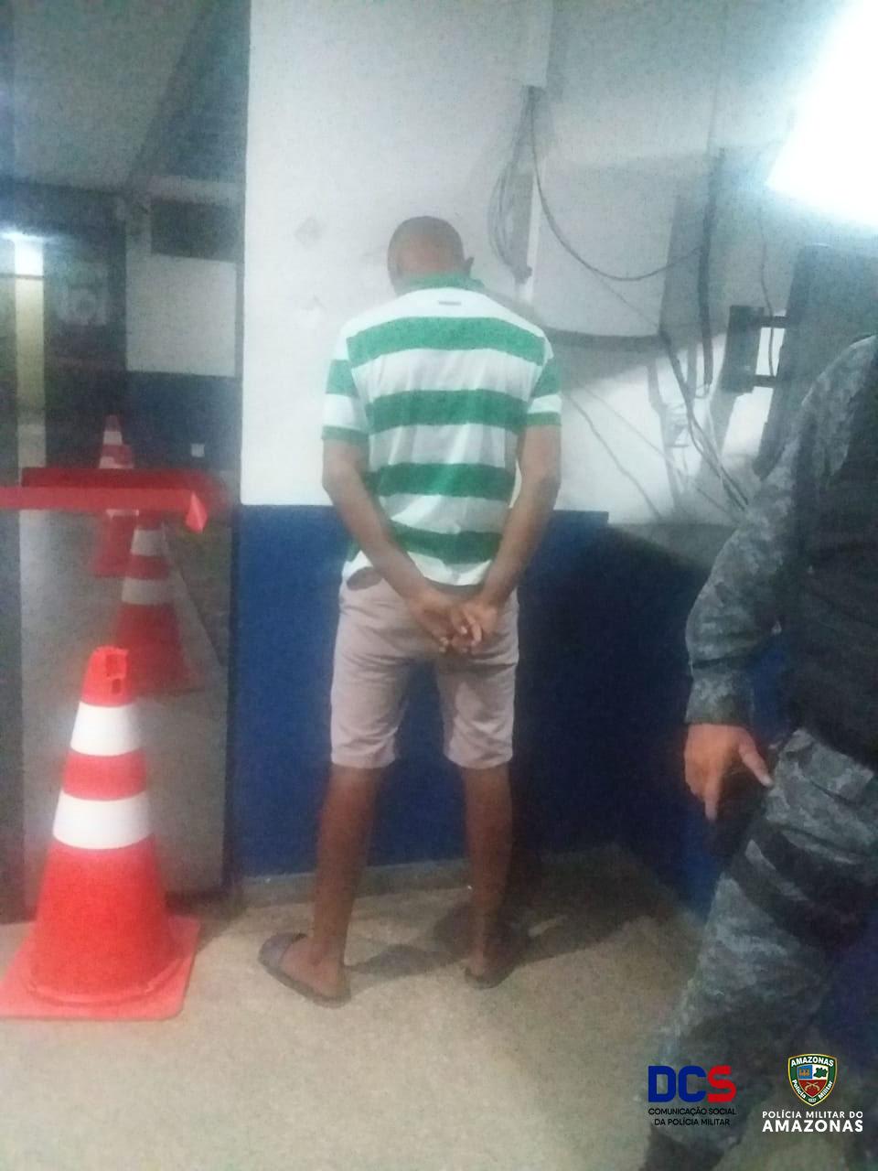 Policiais Militares por meio da CIPCÃES apreendem menor envolvido na morte de motorista de aplicativo Policiais Militares por meio da CIPCÃES apreendem menor envolvido na morte de motorista de aplicativo