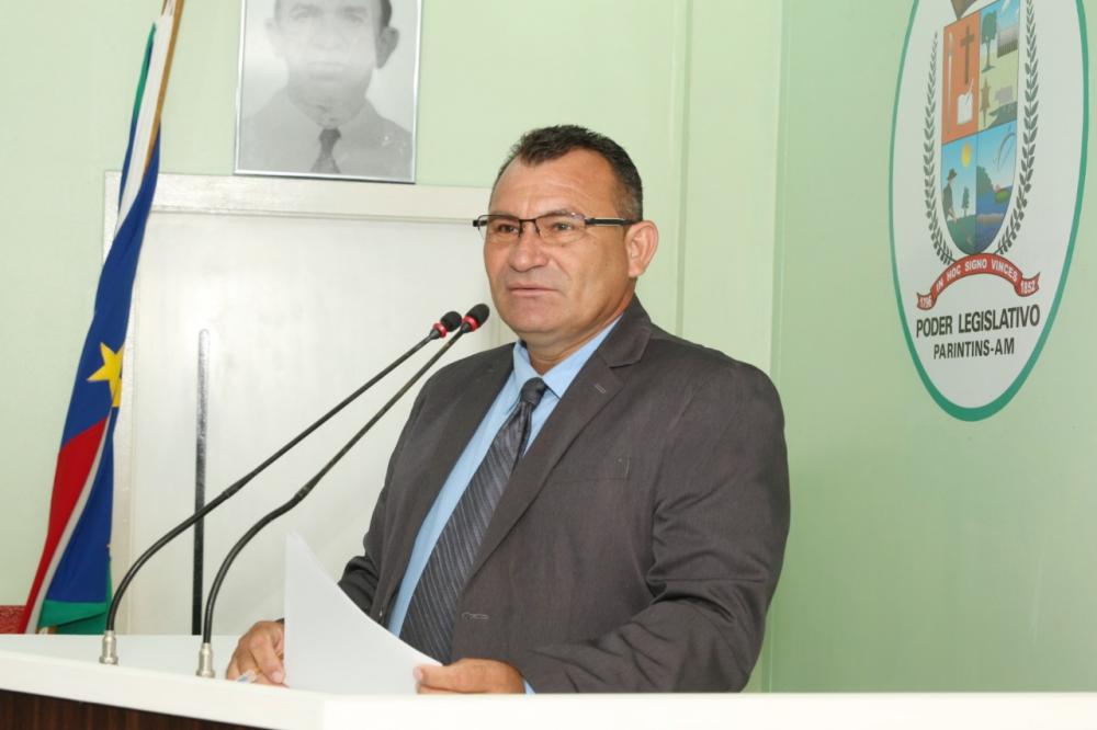 Afonso Caburi destaca o trabalho da Comissão Especial de Revisão do Estatuto dos Servidores Municipais Afonso Caburi destaca o trabalho da Comissão Especial de Revisão do Estatuto dos Servidores Municipais