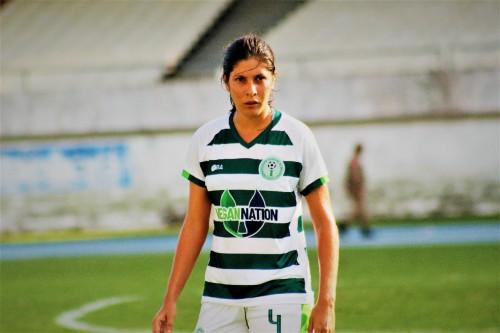 Zagueira amazonense convocada para a Seleção Brasileira Sub-20 estreia nesta segunda (16)