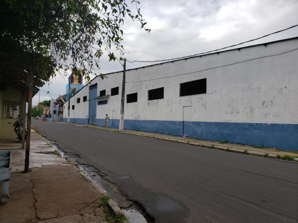 Caprichoso paga R$ 100 mil para evitar leilão de galpão Caprichoso paga R$ 100 mil para evitar leilão de galpão