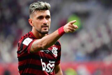 De virada, Flamengo vence de 3 x 1 Al Hilal e se classifica para a final do Mundial de Clubes