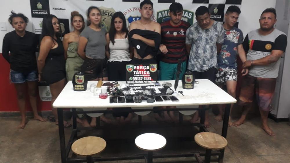 Força Tática prende traficantes e desmantela boca de fumo em Parintins 