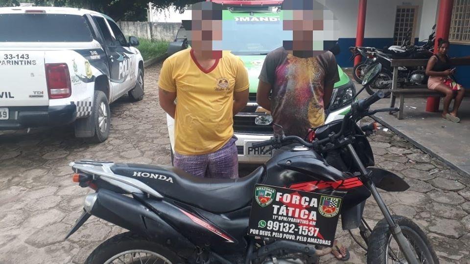 Dois são presos por receptação de veículo roubado em Parintins 