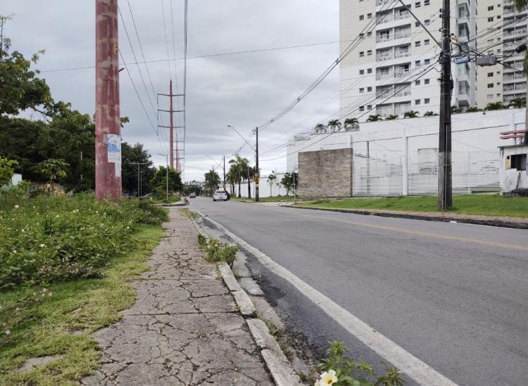 Homem furta moto, comete assalto e morre após pular de veículo durante abordagem, diz polícia