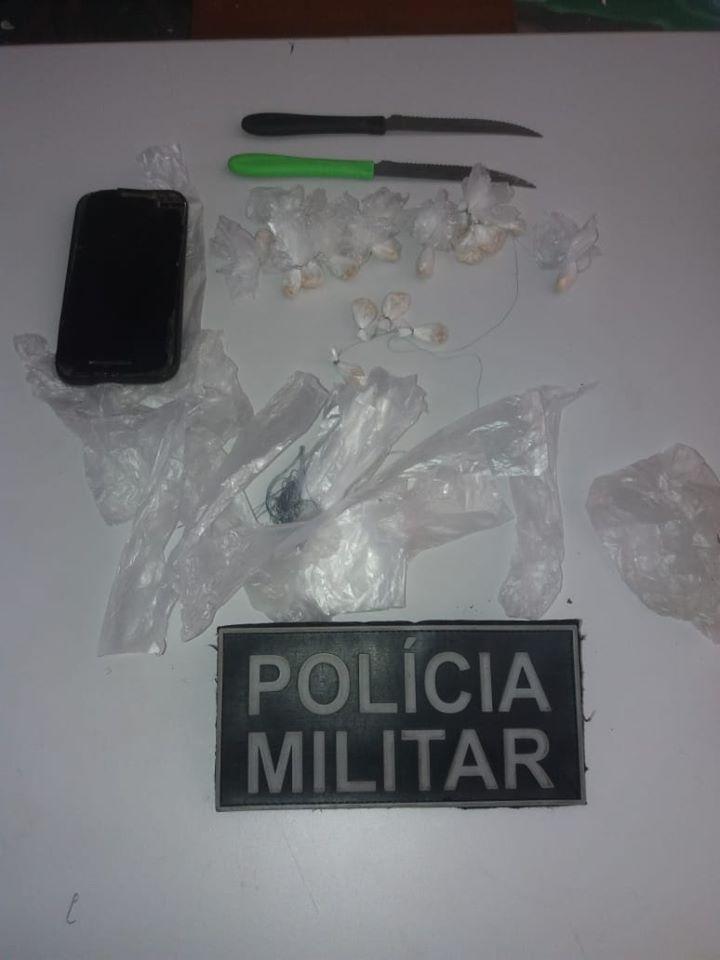 Homem é preso em flagrante por tráfico de drogas no bairro Tonzinho Sauinier, em Parintins
