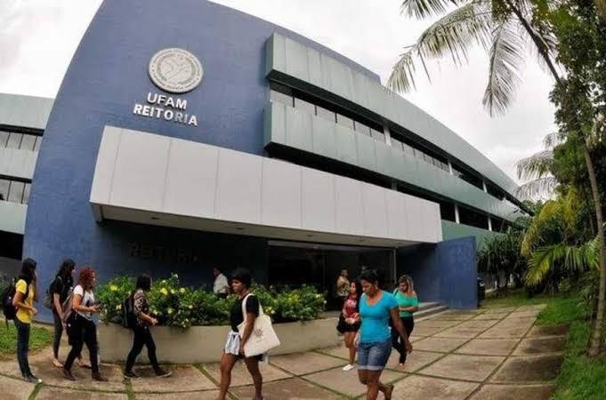 Ufam divulga edital de matrícula para candidatos classificados no Sisu