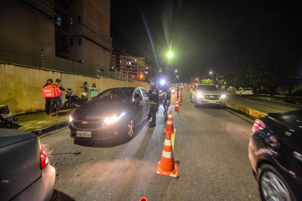 Detran-AM flagrou 277 motoristas embriagados no Carnaval e realizou ações educativas que alcançaram 200 mil pessoas