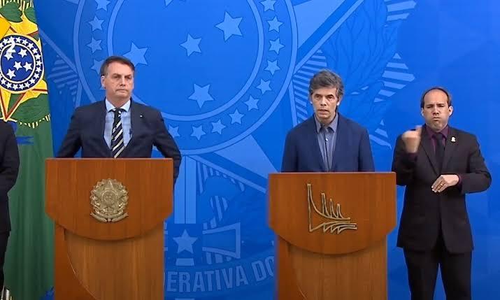 Bolsonaro anuncia Nelson Teich para o Ministério da Saúde