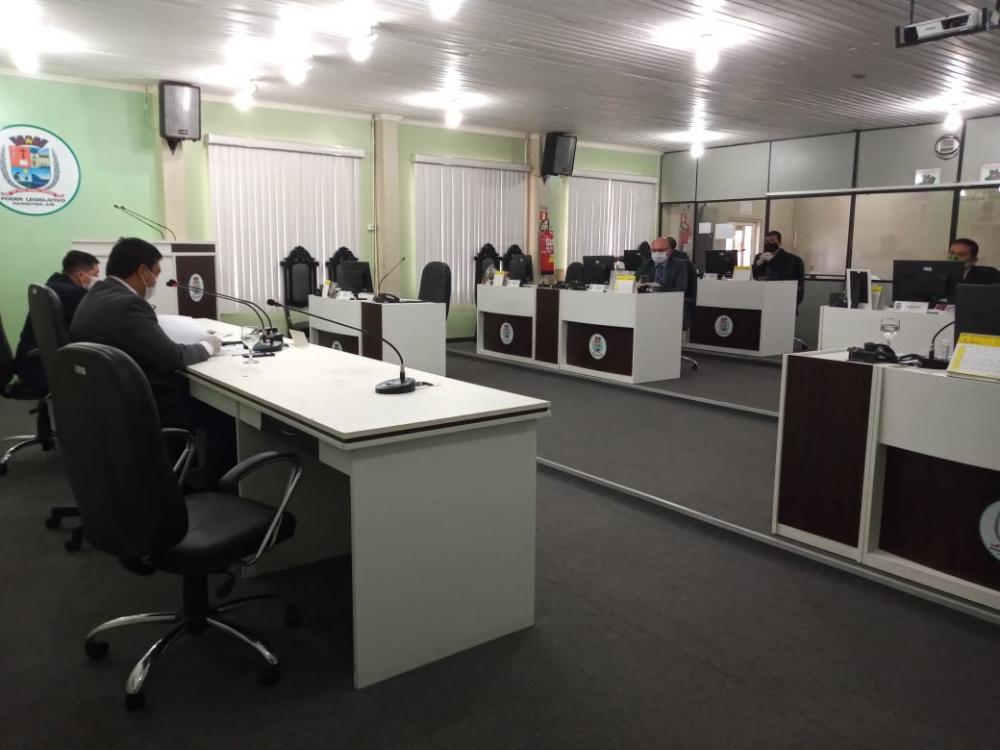 Câmara de Parintins retorna atividades e sessões vão ocorrer de forma virtual