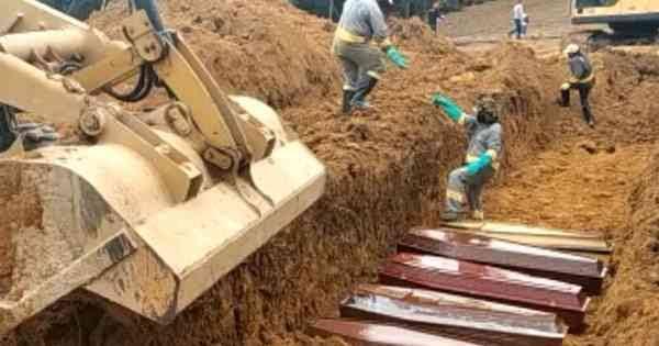 Brasil registra recorde com 407 mortes por Covid-19 em 24h