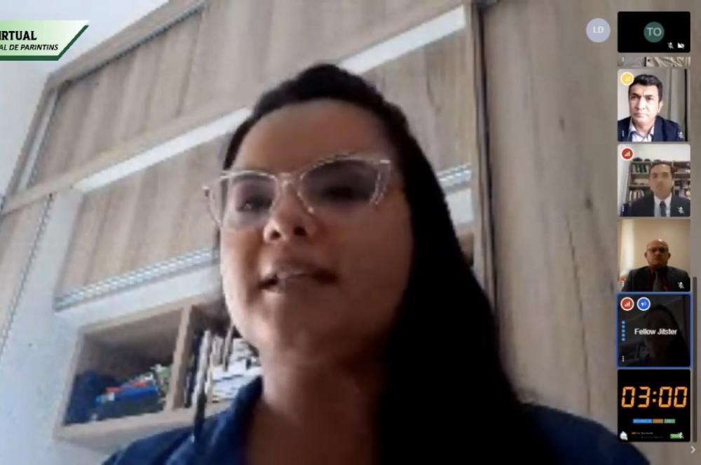 Vereadora Vanessa pede alternativas para repasse de Auxílio Emergencial em Parintins