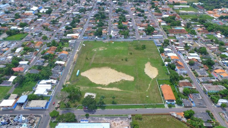 Bi Garcia anuncia retomada de construção da Vila Olímpica em Parintins