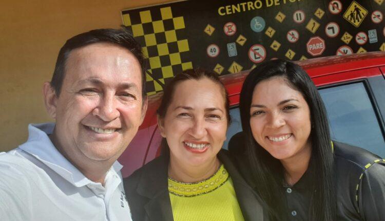 Coopmoto e Auto Escola Gisele firmam parceria para renovação da CNH de associados Coopmoto e Auto Escola Gisele firmam parceria para renovação da CNH de associados