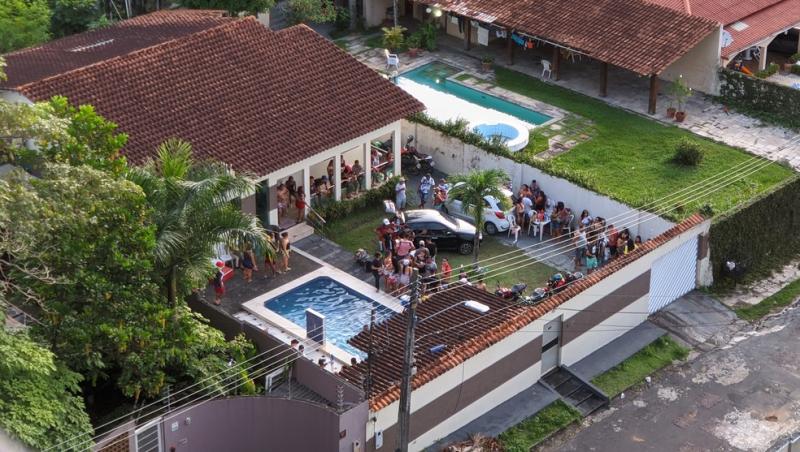 Evento com aglomeração de pessoas é interrompido pela polícia na Zona Centro-Sul de Manaus