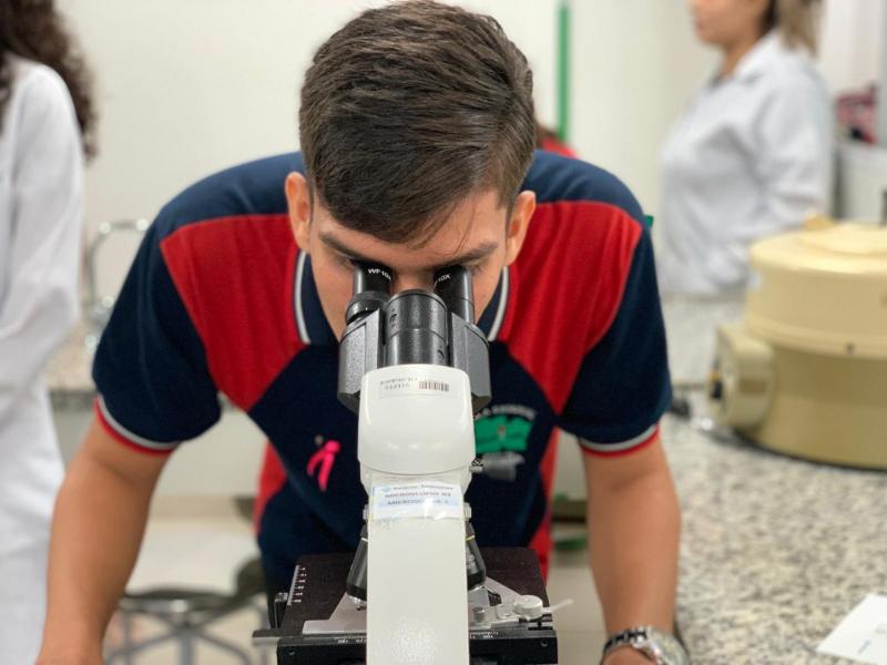 Enemzeiro tem desconto de até 100% na Estácio