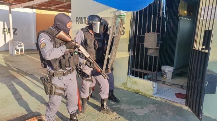PM encontra arma, drogas e celulares em presídio de Parintins