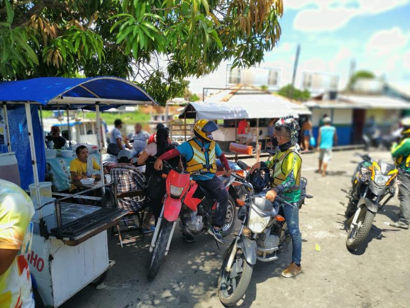 Trabalhadores superam com força e fé as dificuldades da pandemia em Parintins