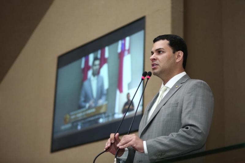 Saullo Vianna destaca melhorias na infraestrutura em municípios no interior do Amazonas