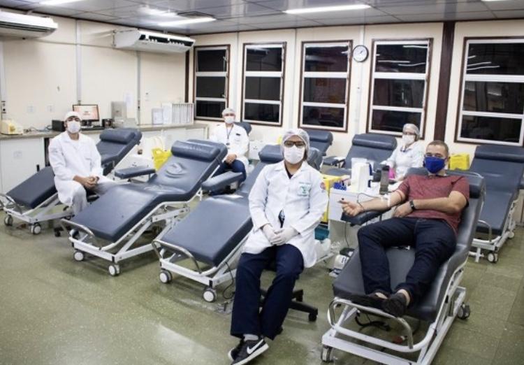 Estoque de sangue baixo ameaça cirurgias eletivas no Amazonas