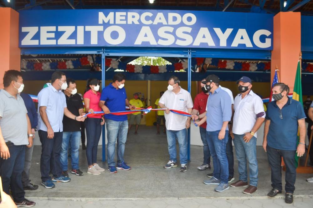 Maratona de inaugurações é encerrada com entrega de obras na cidade e zona rural de Parintins