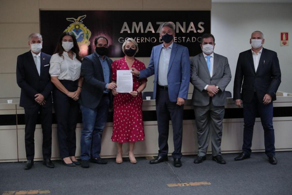 Governo do Amazonas amplia Tarifa Social de Energia Elétrica para mais 220 mil famílias