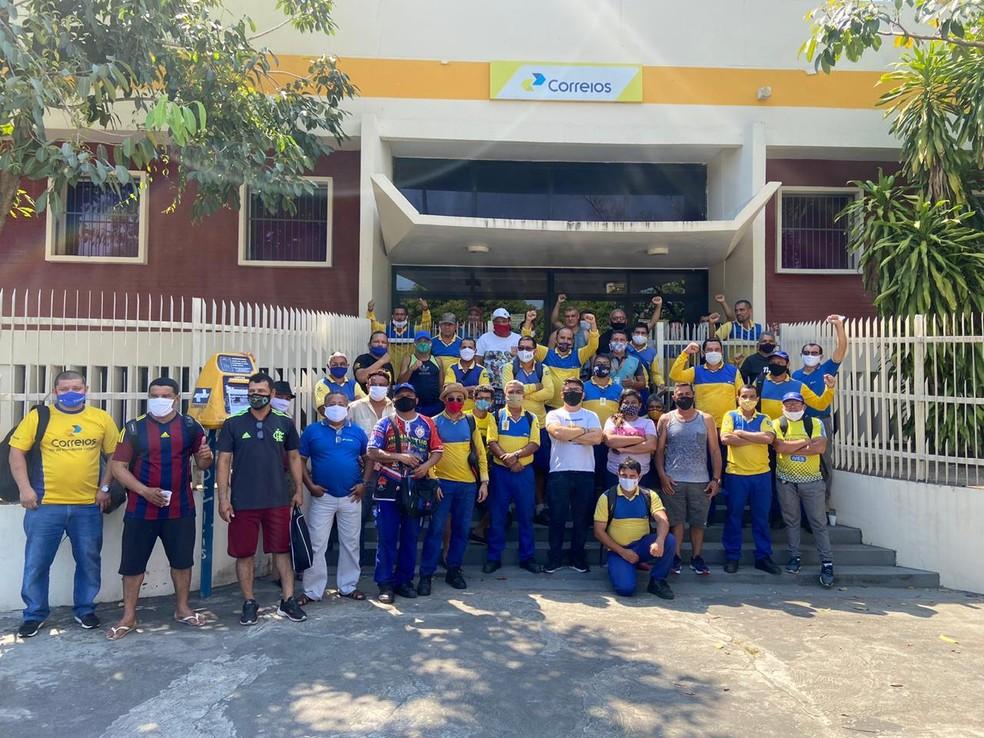 Funcionários dos Correios do AM aderem à greve por tempo indeterminado