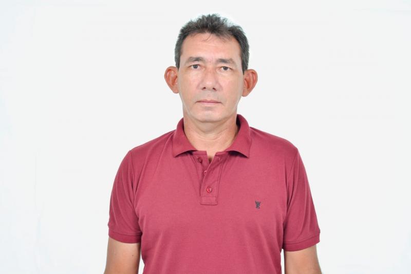 Elias Valente lança pré-candidatura para defender classe do transporte escolar na Câmara