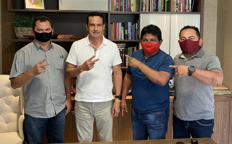 Deputado Sidney Leite declara apoio à candidatura de Picanço e Rocha em Barreirinha