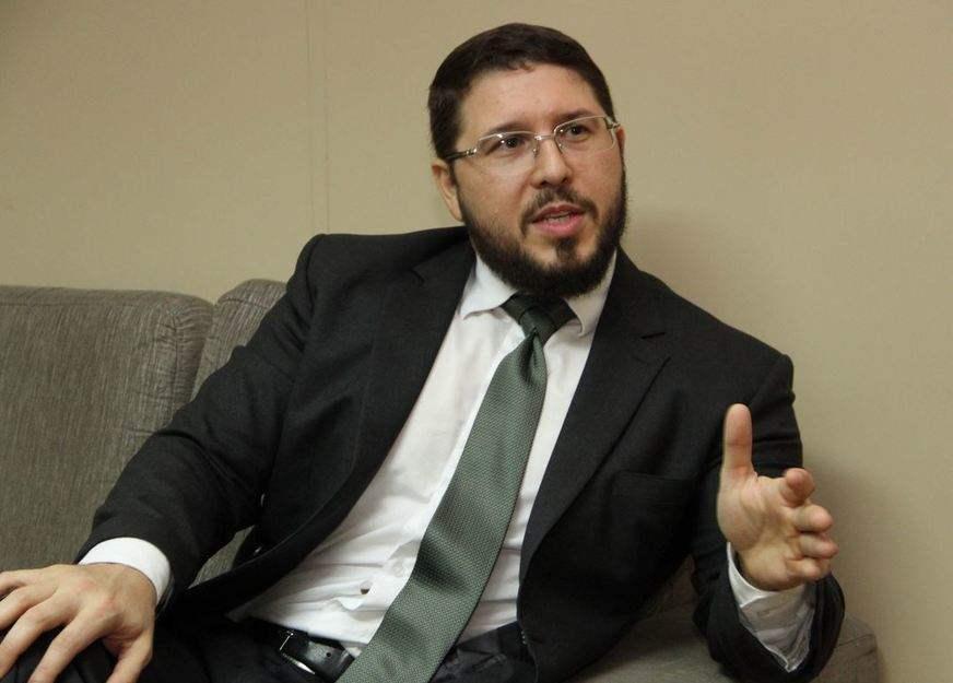 Polícia Federal faz buscas na sede do Governo e na casa do vice-governador, Carlos Almeida