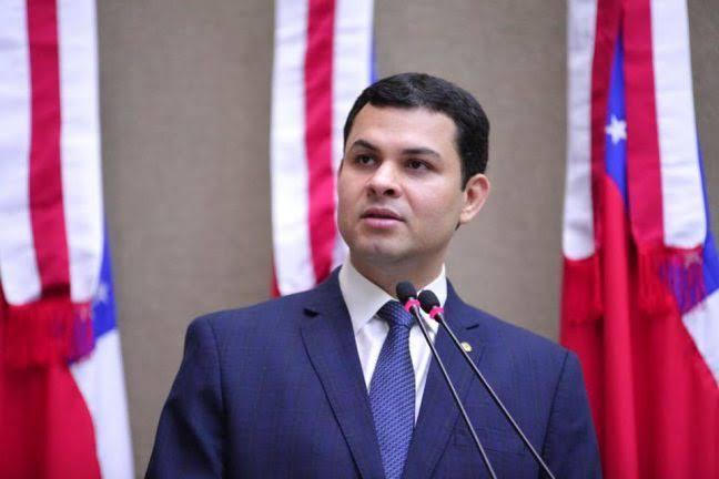 Após operação da PF, deputado Saullo Vianna diz está a disposição da Justiça