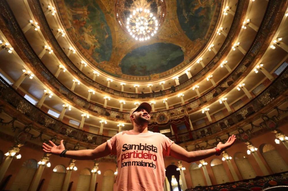 Campanha “Natal Solidário” do Governo do Estado terá live-show no palco do Teatro Amazonas