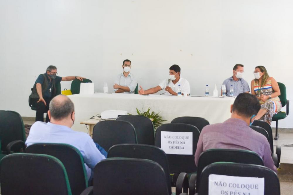 Parintins flexibiliza toque de recolher e libera prática de esportes coletivos