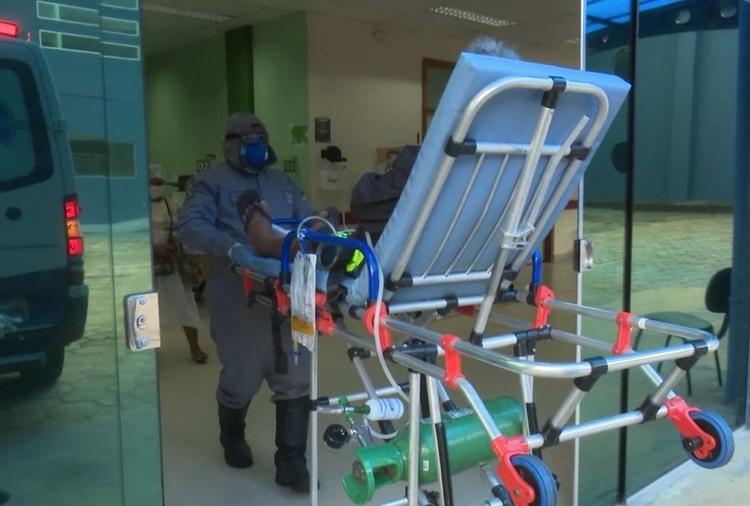 Com 95 internações por Covid-19 em 24h, Amazonas entra em alerta vermelho