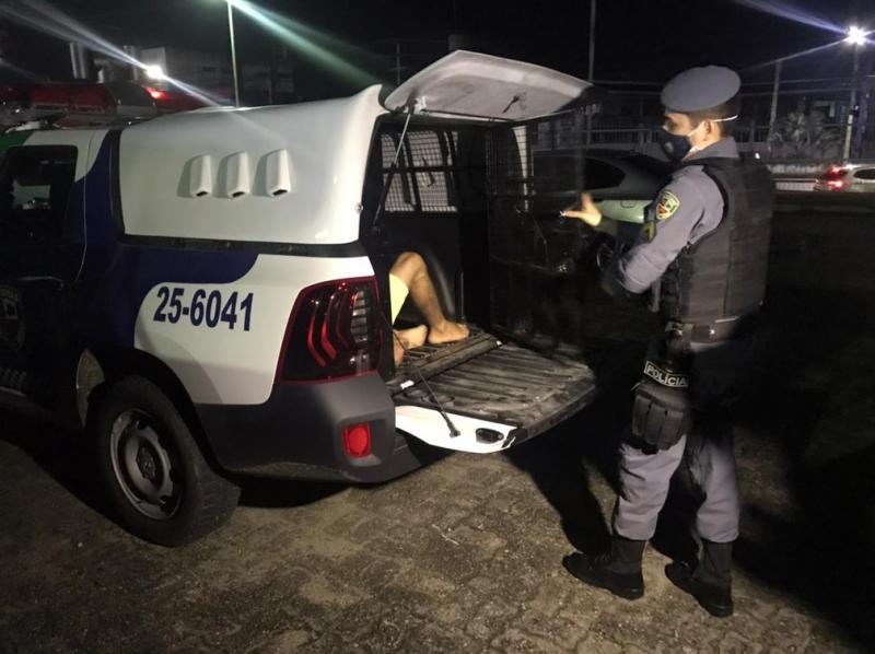 Filho se recusa a cortar o cabelo e mata o pai após discussão em Manaus