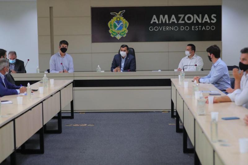 Governador Wilson Lima recebe presidente do BNDES e investidores