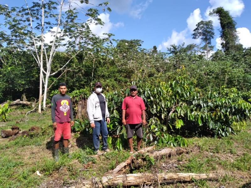 Em Parintins, produtores rurais da Comunidade do Quebra recebem vistoria para o Programa de Mecanização Agrícola 
