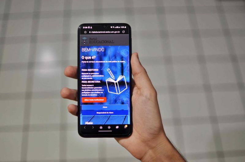 Em plataforma on-line, alunos da rede estadual passam a ter acesso a documentos estudantis
