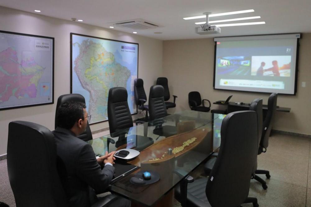 Governador Wilson Lima participa da abertura do maior fórum de investimentos estrangeiros para o Brasil