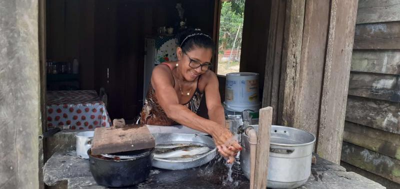 Comunidades da zona rural de Parintins recebem água de qualidade em suas torneiras