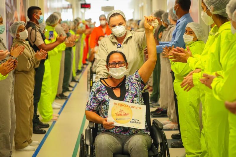Hospital Delphina Aziz supera 6 mil altas de pacientes curados da Covid-19