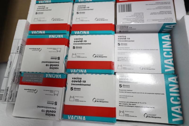Amazonas recebe 253 mil doses de vacina contra a Covid-19